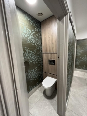 33- Toilet