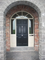 Door 32