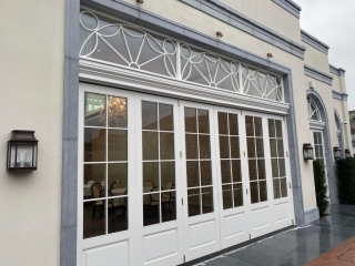 Door 15-Ballroom tri fold door