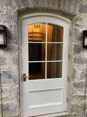Door 19