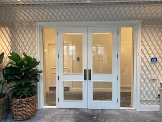 17-glass doors pre function