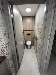 37- Toilet
